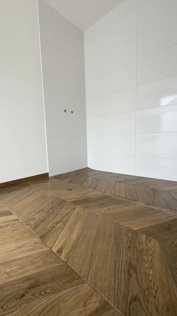 Réalisation de carrelage par Plâtre Vie, plâtrier aux Lucs sur Boulogne