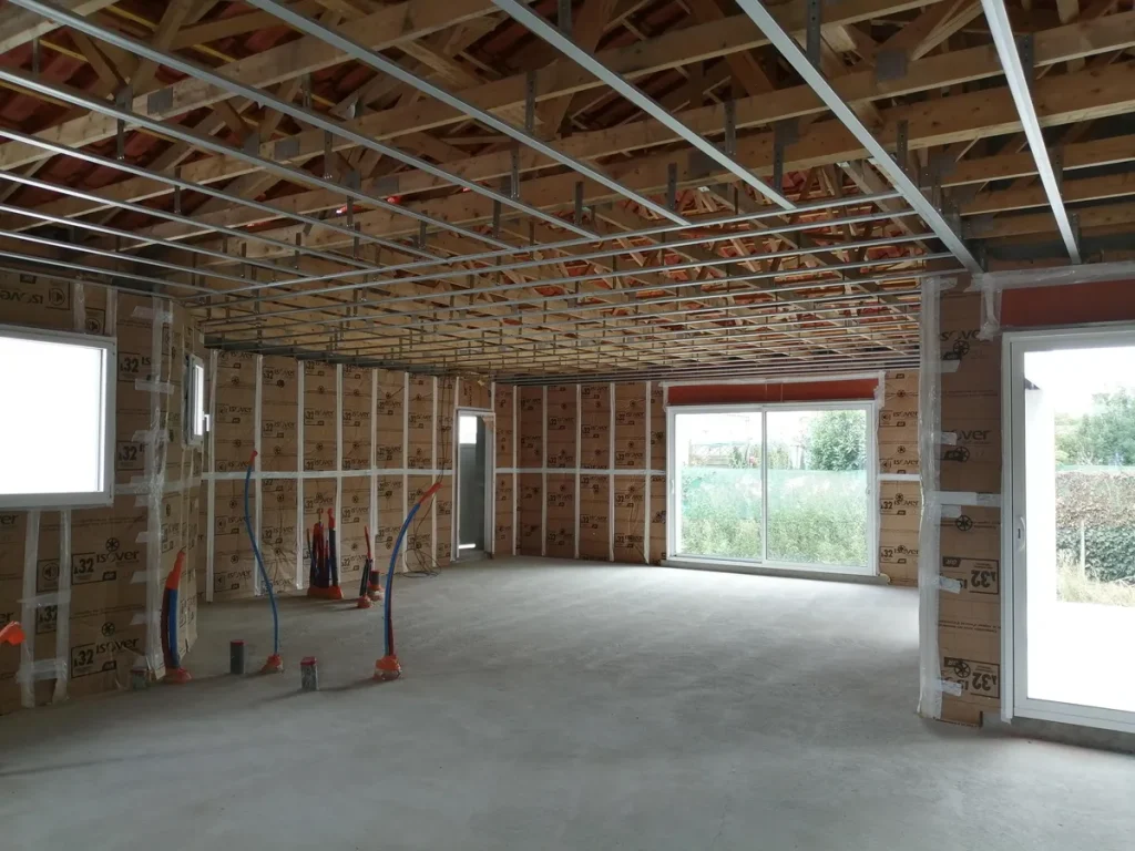 Réalisation de cloison sèche par Plâtre Vie, plâtrier aux Lucs sur Boulogne
